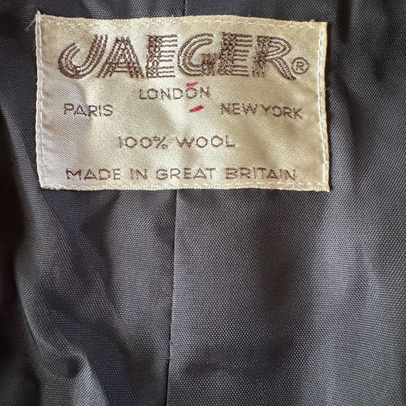 Jaeger Made in Great Britain Plaid Black & White 100% Wool Blazer US Size 6 - Picture 5 of 11